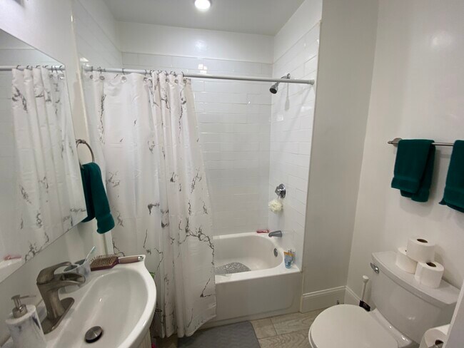 39 Cross St unit 39, Somerville, MA 02145 - photo 3