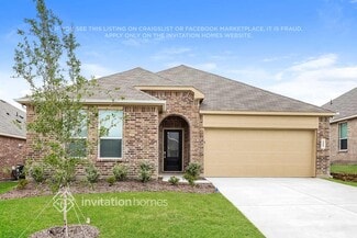 305 Sedalia Trail, Justin, TX 76247