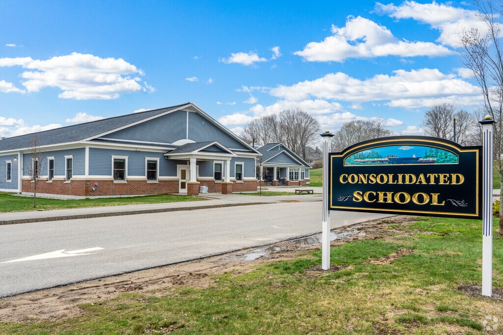 Photo of the Consolidated School in Cape Porpoise in Kennebunkport, Maine