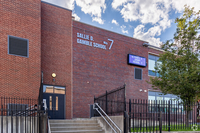 Ulysses S. Grant School No. 7, in Passaic, NJ, has a student-teacher ratio of 11:1.