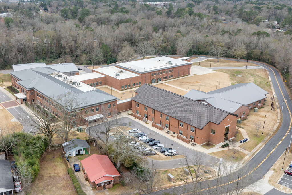 Drake Middle School is a great place for kids to learn.