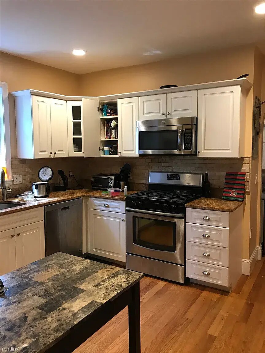 65 Wareham St unit 2, Medford, MA 02155 - photo 1