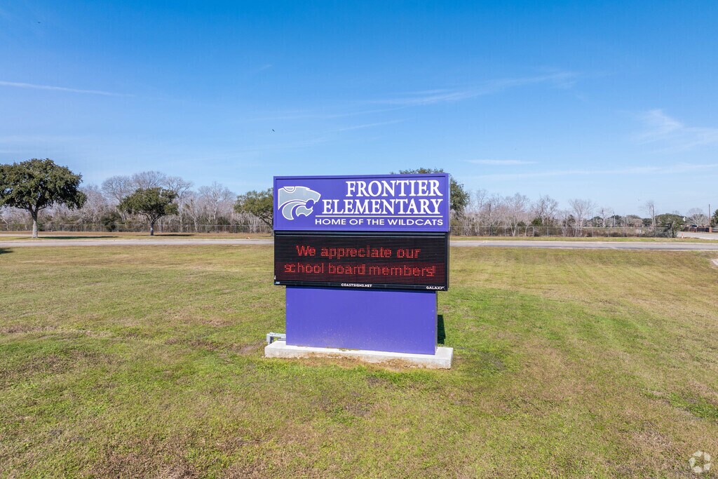 Frontier Elementary earns an A rating from niche.com.