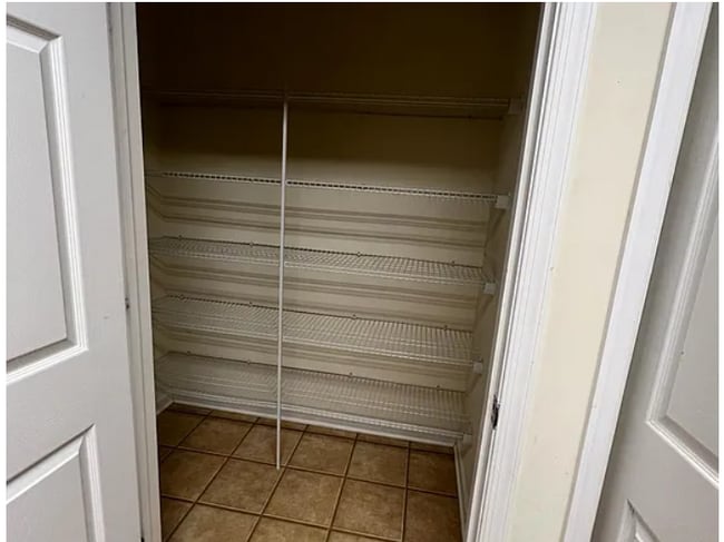 1314 Sierra Dr unit 1314 Sierra Drive, Hamilton Township, NJ 08619 - photo 3