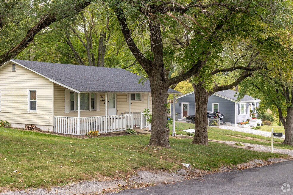 Neighborhoods_Cottage Hills_V1_101323