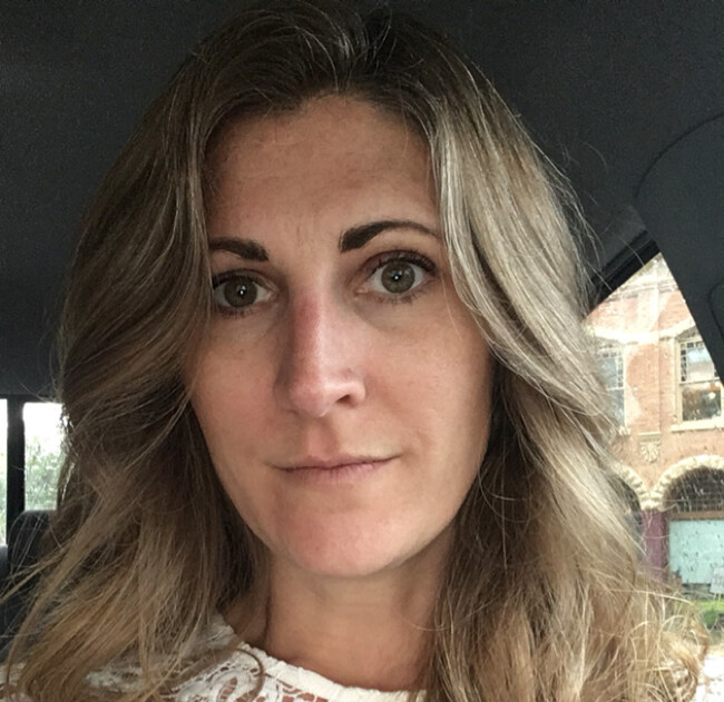 Agent Photo