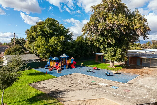 Madison Elementary School offers playgrounds that students love.