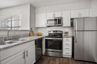 2400 Timberline Dr, Grapevine, TX 76051