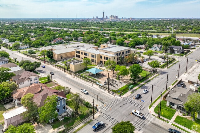 Aerial Of Highland Park Elementary School In The Highland Park Neighborhood Of San Antonio, TX.
