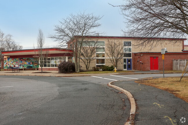 Riverside Elementary School is located in Danvers, MA.