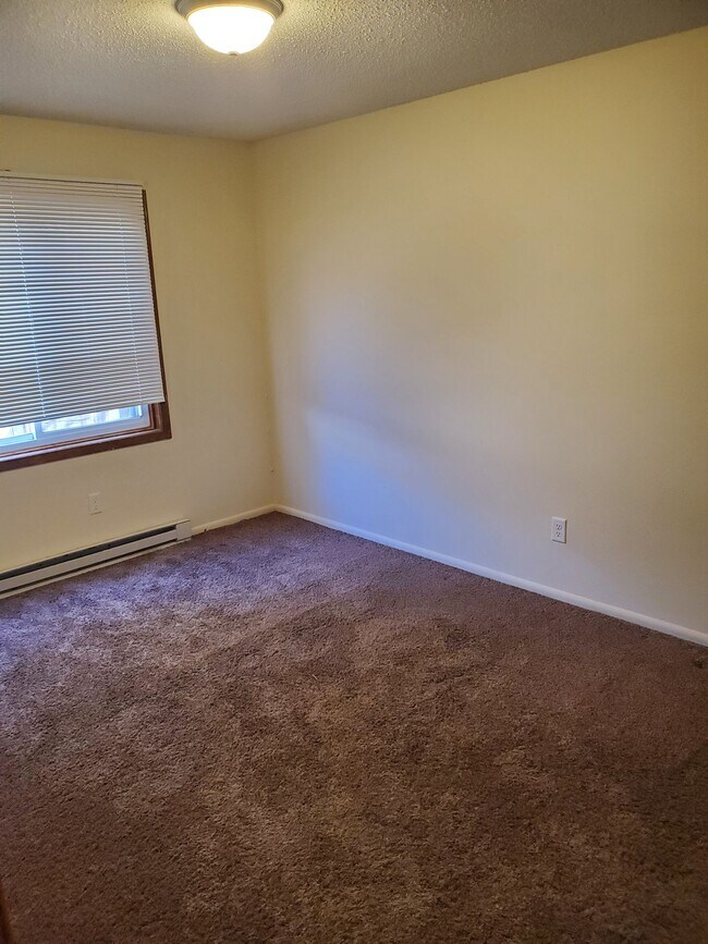 MORT- 410 SE 4th St., Grimes, IA 50111 - photo 4