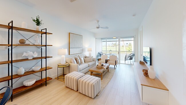 7915 Mahogany Run Ln unit 1126, Naples, FL 34113 - photo 2