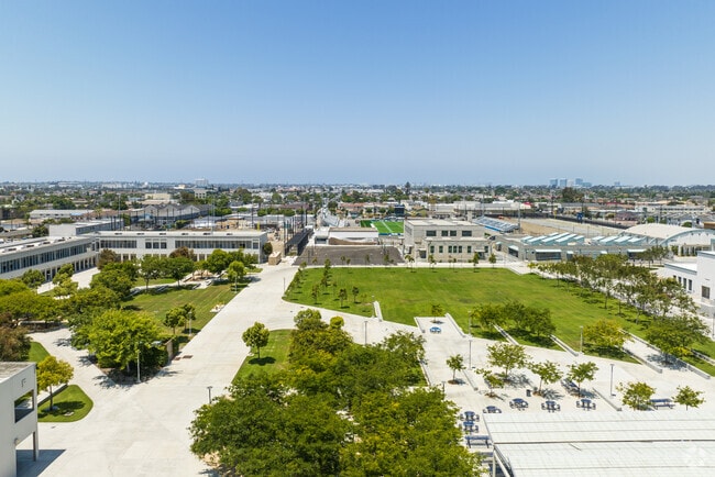 Leuzinger High School in Lawndale, CA offers a ton of outdoor space.