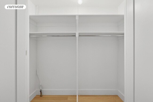 501 E 87th St, New York, NY 10128 - photo 5