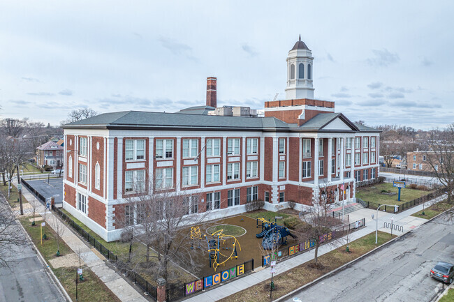 Henderson Elementary School is an excellent school for all types of students.