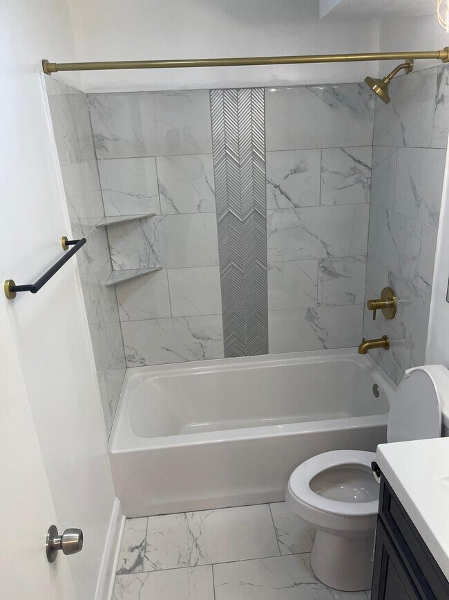 13701 Modrad Way unit 13, Silver Spring, MD 20904 - photo 6