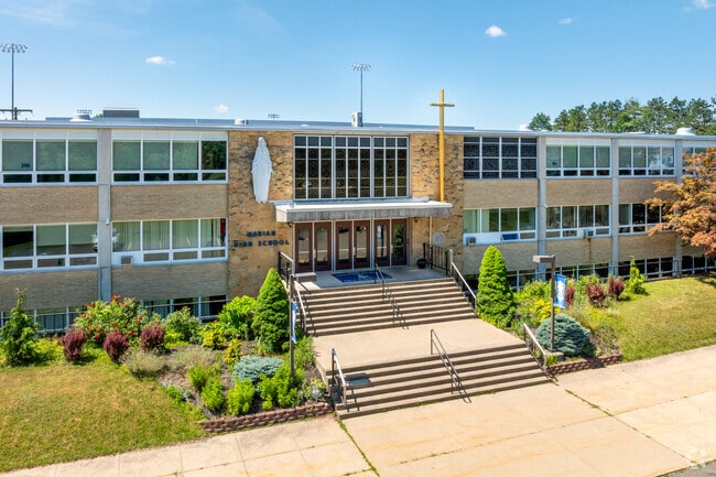 Students at Marian Catholic High School receive B+ rated academics on Niche.com.