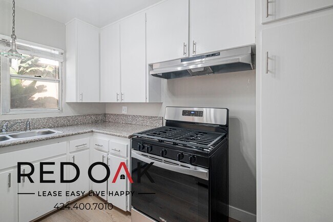 4505 Santa Rosalia Dr unit 3, Los Angeles, CA 90008 - photo 4