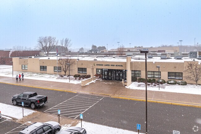 Chisago Lakes High School has a graduation rate of 95%.