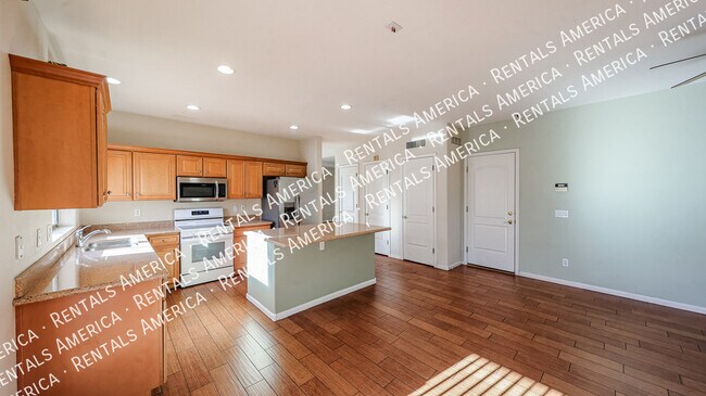 13601 W Cypress St, Goodyear, AZ 85395 - photo 5