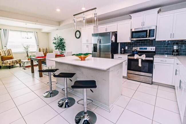 Purple Chair Condo at Storey Lake Resort unit ID1280922P, Kissimmee, FL 34746 - photo 6