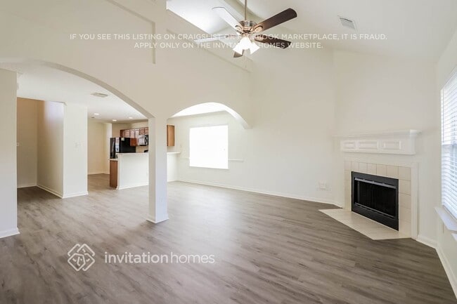 2722 Safe Harbor Cir, Friendswood, TX 77546 - photo 6