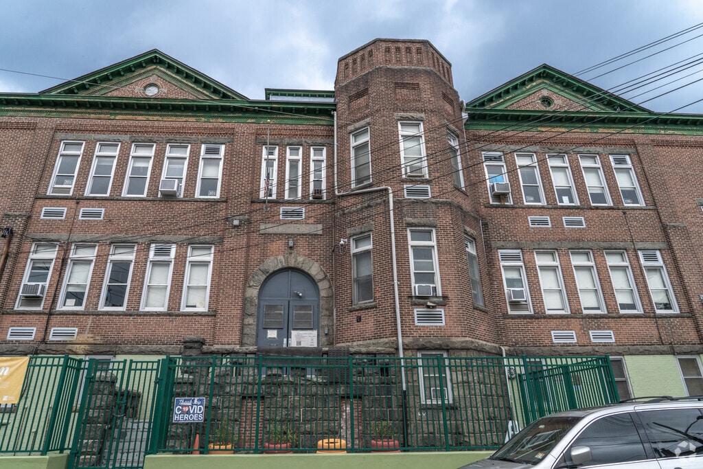 School 19 building in Prospect Park.