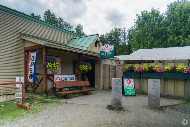 In Bridgewater, locals can grab a bite to eat at Long Trail Brewing Company.