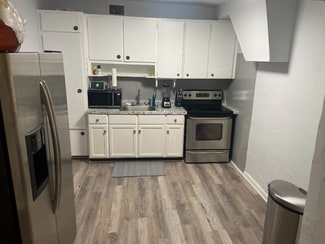 2818 NW 9th Ct, Fort Lauderdale, FL 33311