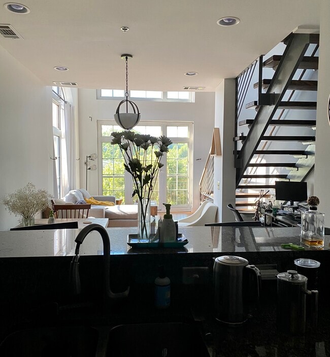 1253 Caroline St NE Unit 222, Atlanta, GA 30307