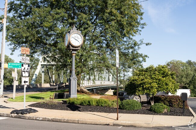 The Jersey Shore clock is a major landmark for those heading from Porter to Nippenose.