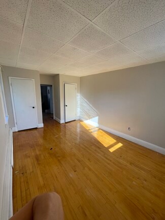 418 4th St Unit 1, Carlstadt, NJ 07072