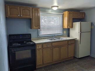 222 Dr Martin Luther King jr Blvd Unit MKL #4, Anderson, IN 46016