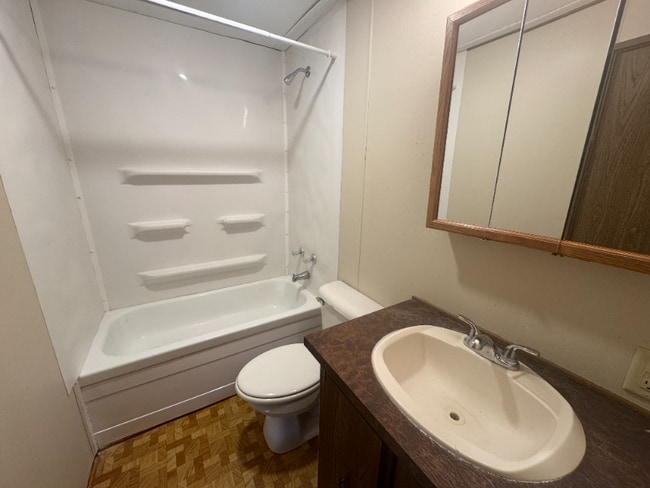 4664 Us-30, Kearney, NE 68845 - photo 5