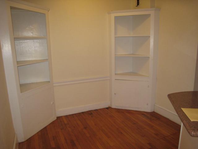 66 Egmont St unit 4, Brookline, MA 02446 - photo 2