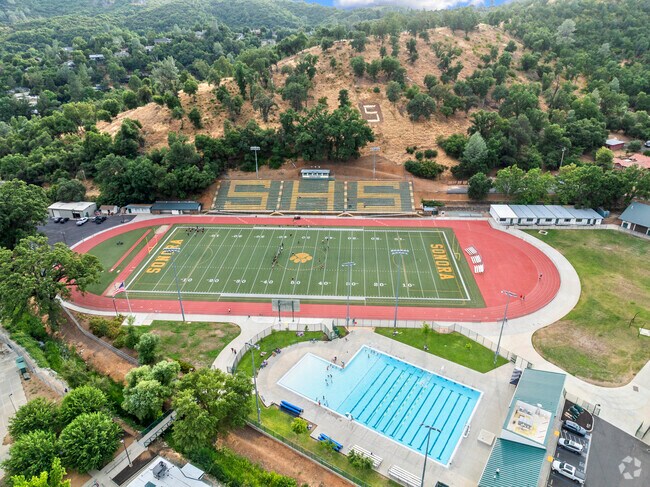 Sonora High home of the Wildcats is near Jamestown, Ca.