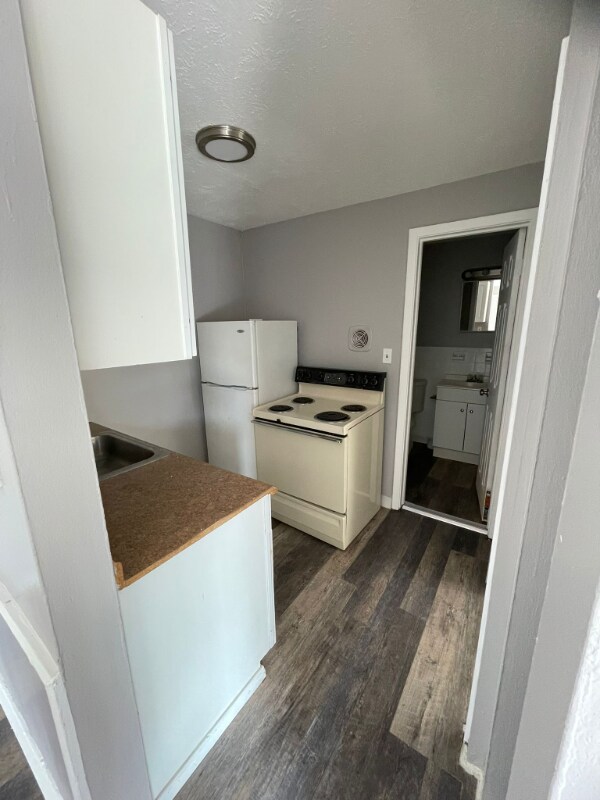 13420 Euclid Ave unit 13430-308, East Cleveland, OH 44112 - photo 2