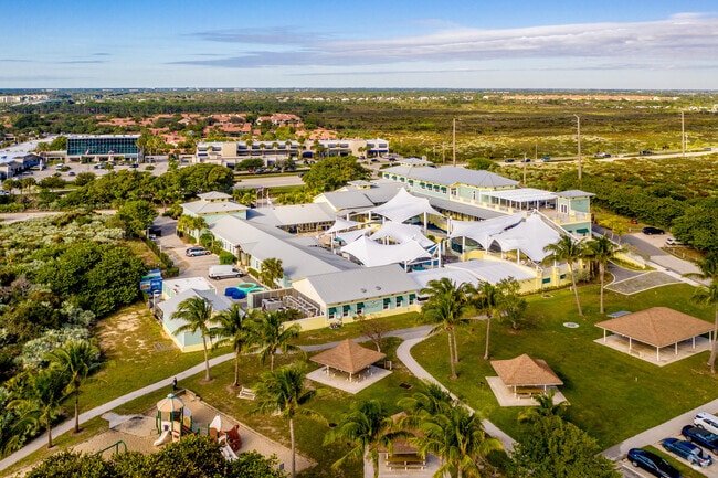 Juno Beach’s Loggerhead Marinelife Center is a modern hub for marine conservation.