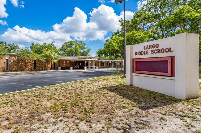 Largo Middle School offers International Baccalaureate learning near Belleair Bluffs.