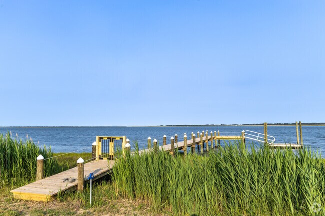 Homes near Atlantic’s waterways often back up to scenic marshes, complete with private docks and quiet natural beauty.