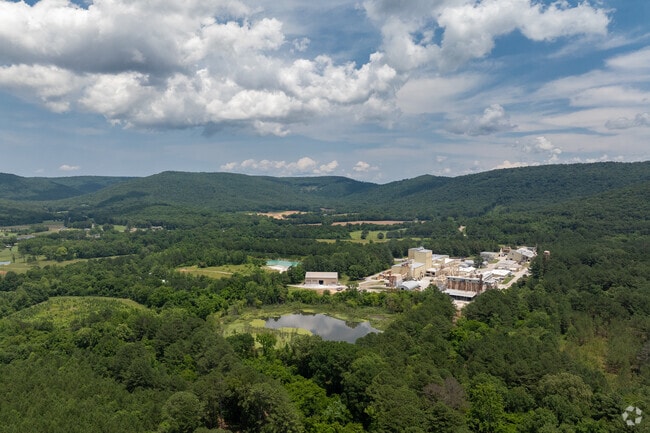Hobbs Island offers growing residential areas close to an abundance of green spaces.