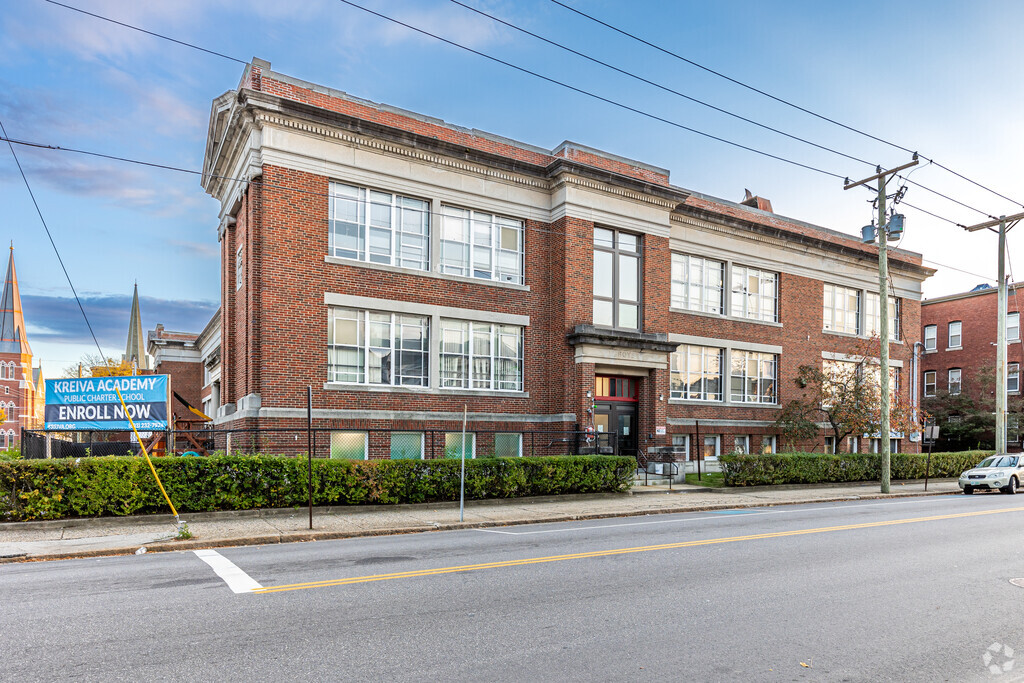 Kreiva Academy Public Charter School inspires students with a personalized education.