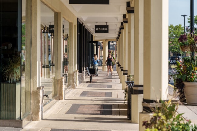 Chadds Ford residents can stroll the shops at nearby Glen Eagle Square Shopping Center.