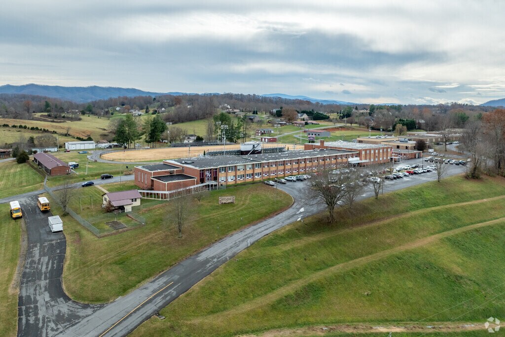 Happy Valley High School promotes both academic achievement and personal growth.