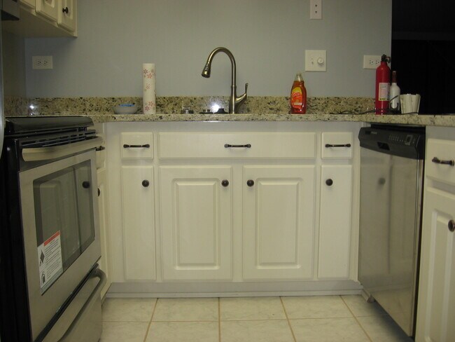 The Club at Treasure Island unit 504, Treasure Island, FL 33706 - photo 3