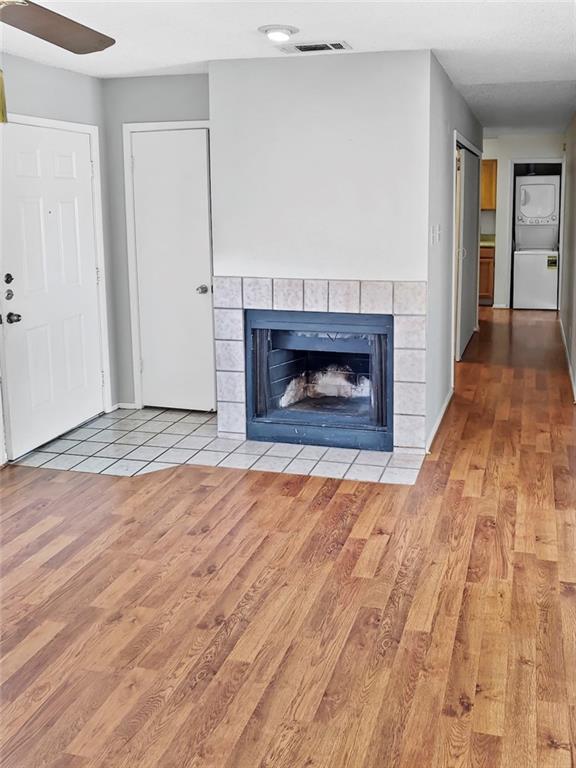 Sunchase unit 302, Austin, TX 78705 - photo 4