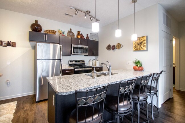 Titan Springs, Papillion, NE 68133 - photo 2