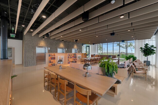 Allied Harbor Point, Baltimore, MD 21231 - photo 7