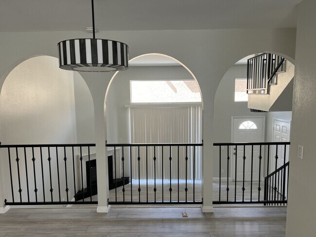 17738 Superior St unit 21, Northridge, CA 91325 - photo 5