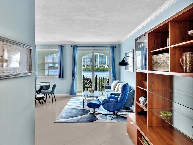 Village By The Bay @ Aventura unit 12406, Aventura, FL 33160 - photo 5